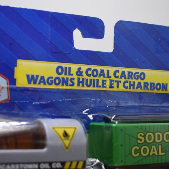 Oil Vicarstown & Coal Cargo Thomas & Friends Wooden Train Fisher Price Sealed - Picture 5 of 10